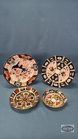 (4) ROYAL CROWN DERBY PLATES