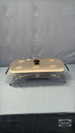 DIVIDED 2.5QT CASSEROLE ON STAND W/ALUMINUM LID