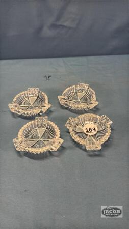 (4) GLASS 3IN ASH TRAYS
