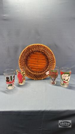 WICKER 13.5IN SERVING TRAY
