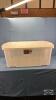 RUBBERMAID TOTE 109L