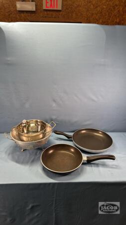 ASSORTED COOKWARE LOT