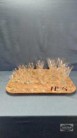 ASSORTMENT OF CORN FLOWER STEMWARE