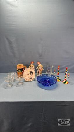 ASSORTED GLASSWARE LOT