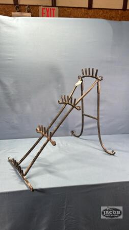 METAL 4 TIER RACK