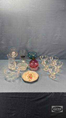 ASSORTED GLASSWARE LOT