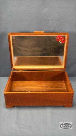 WOODEN DRESSER BOX