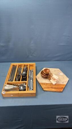 QUANTITY OF STAINLESS FLATWARE
