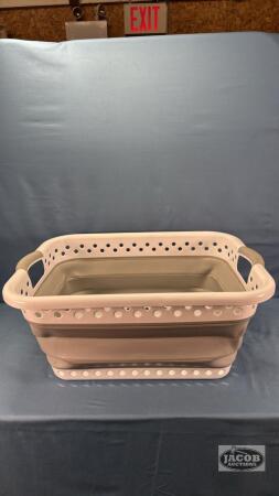 COLLAPSIBLE LAUNDRY BASKET