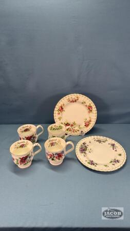 ROYAL ALBERT LOT