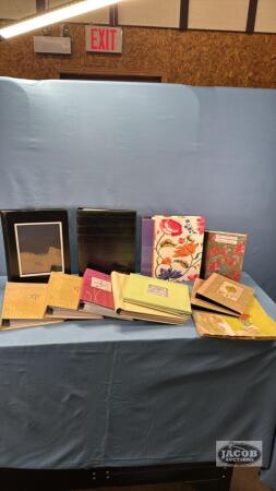 ASSORTED LOT OF PHOTO ALBUMS