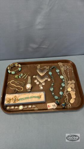 TRAY LOT OF JEWELLERY
