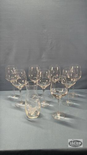 (8)MATCHING WINE GLASSES & 7IN CRYSTAL VASE