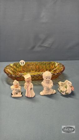 CARNVIAL GLASS RELISH BOWL WITH SMALL FIGURINES