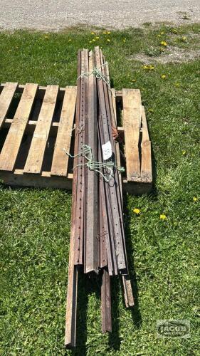 APPROX. 15 T POSTS