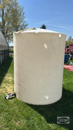 POLY TANK