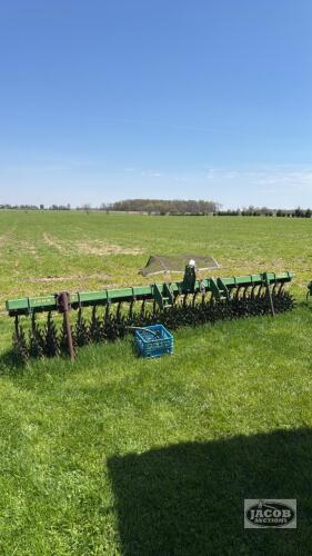 JOHN DEERE 400 3PTH ROTARY HOE