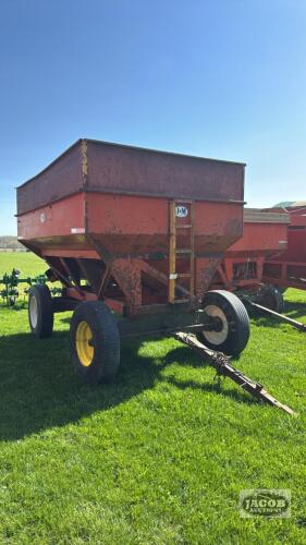 J&M 350 GRAVITY WAGON