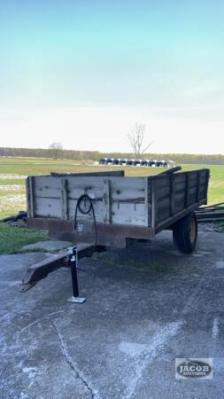 VIC 10FT X 6FT SINGLE AXLE HYD. DUMP TRAILER