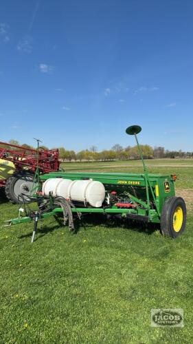 JOHN DEERE 450 21 RUN SEED DRILL