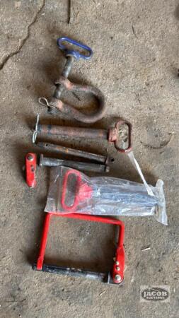 ASSORTED PIN AND CLEAVES LOT