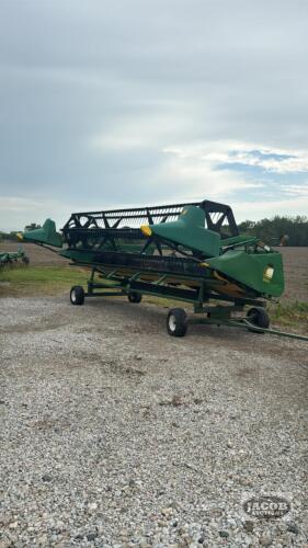 JOHN DEERE 920 FLEX HEAD WITH CART
