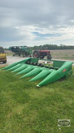 JOHN DEERE 6 ROW CORN HEAD