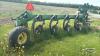 JOHN DEERE 2810 5-FURROW PLOW - 5