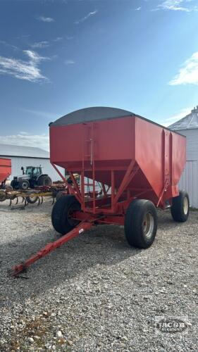 DERYNCK 500BU GRAVITY WAGON