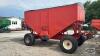 DERYNCK 500BU GRAVITY WAGON - 3