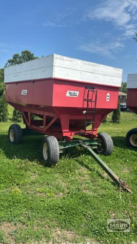 MARKET 250BU GRAVITY WAGON