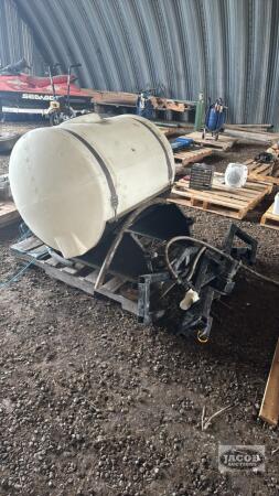 150 GALLON LIQUID FERTILIZER TANK AND KIT
