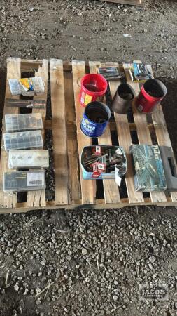 LOT OF MISC. HARDWARE AND SOLDERING IRON