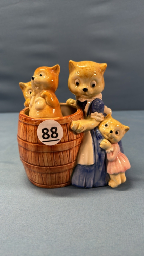 3 Little Kittens Wind-Up Musical Figurine