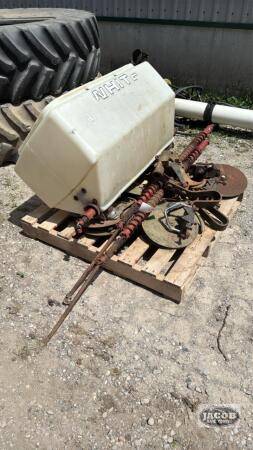 QUANTITY OF WHITE DRY FERTILIZER OPENERS, HOPPER