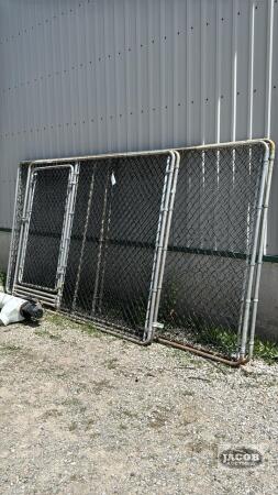 8FT X 12FT DOG RUN