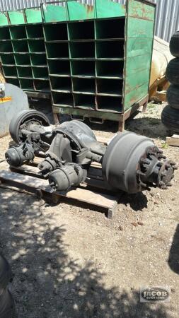 EATON COMPLETE HEAVY TRUCK REAR END