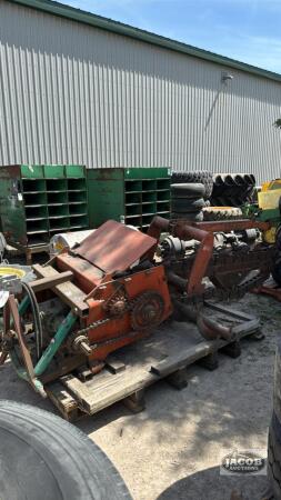 CHARLES MACHINE WORKS 3PTH TRENCHER
