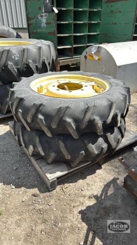 PAIR OF FIRESTONE 9.5-24 TIRES ON 8 BOLT RIMS