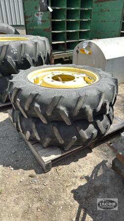 PAIR OF FIRESTONE 9.5-24 TIRES ON 8 BOLT RIMS