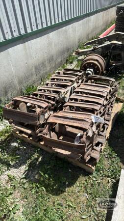 SET OF TRAIL TRACKS 12 X 16.5