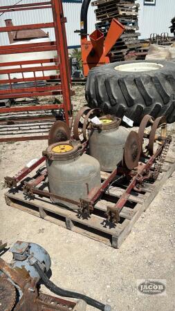 MCCORMICK 2 ROW CORN PLANTER