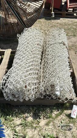 (2) SMALL ROLLS OF 4FT WHITE CHAIN LINK FENCE