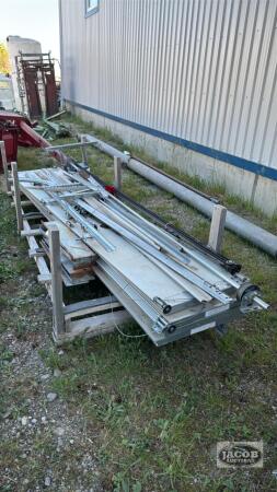 10FT WIDE GARAGE DOOR WITH OPENER AND TRACK