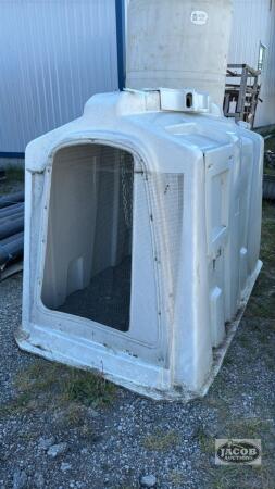 AGRI PLASTIC POLY CALF HUTCH