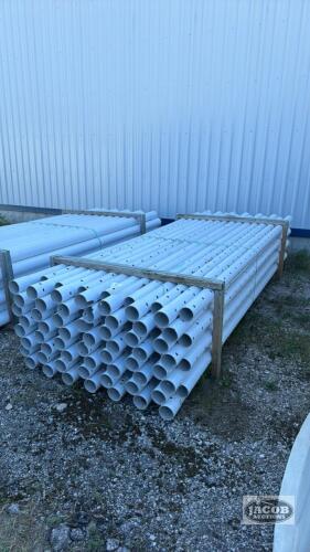 SKID OF APPROX. 112 PIECES OF 3IN PVC DRAIN PIPE