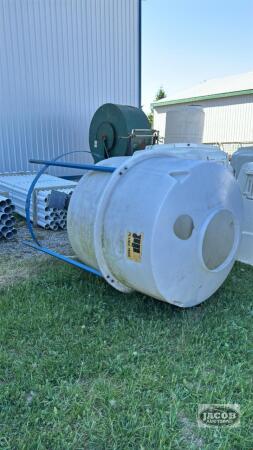 8FT POLY BIN
