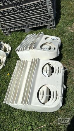 (20) CALF HUTCH BUCKET HOLDERS