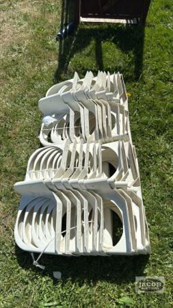 (20) CALF HUTCH BUCKET HOLDERS