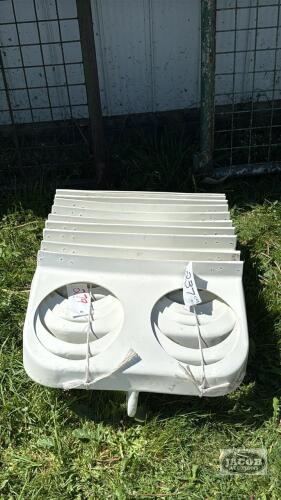 (10) CALF HUTCH BUCKET HOLDERS